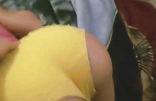 სექს პორნო Gymnast არ ყოფს და ზის Dildo