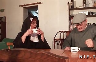 სექს პორნო მოტყუებული გოგო in the ass მენსტრუაციის დროს ერთად ტამპონის