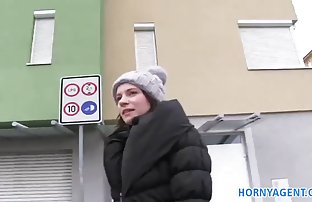 სექს პორნო ქმარი მივლინებაში და ცოლი თითებით საშოში რეზინის ყლე