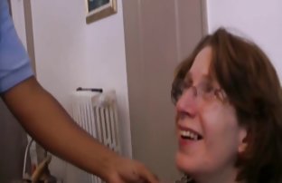 სექს პორნო Fucked in the ass ხელის და მაშინ წევრი