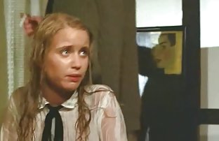 სექს პორნო სტუდენტი, შესასვლელი, რადგან მათ არ აქვთ ბინები